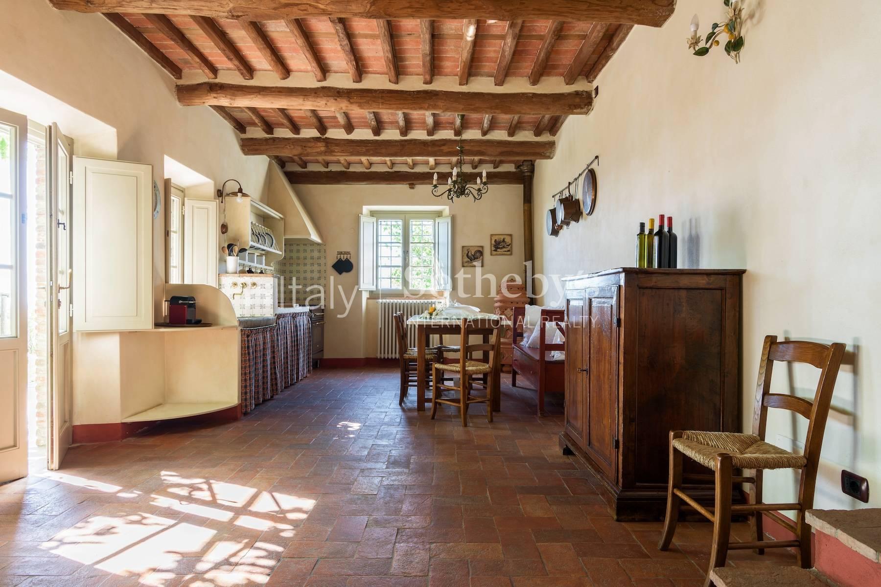 Casale storico in pietra con panorama unico e vigneti - 7