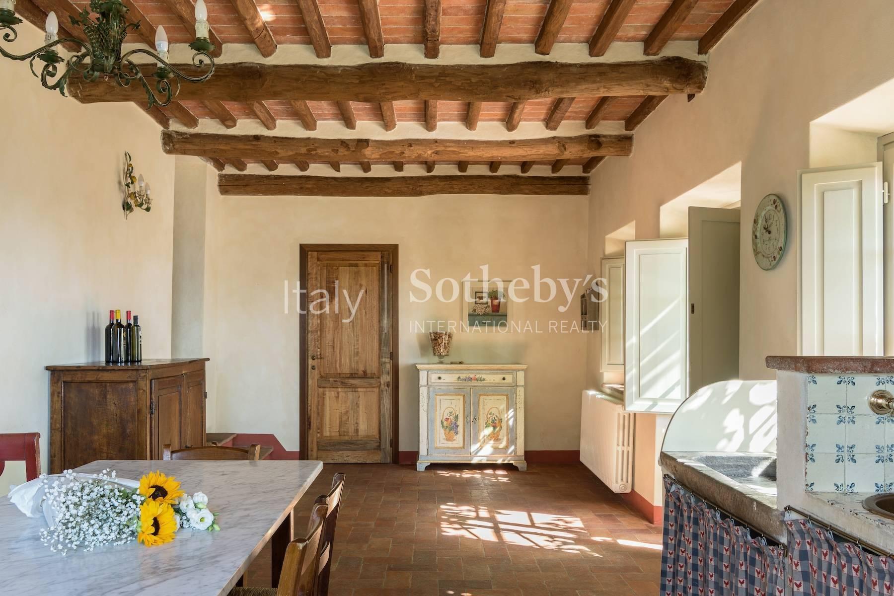 Casale storico in pietra con panorama unico e vigneti - 8