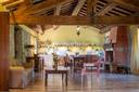 Gubbio - Storico casale con vista lago da sogno e piscina, in vendita, Gubbio | Sotheby’s Realty Italy - 11
