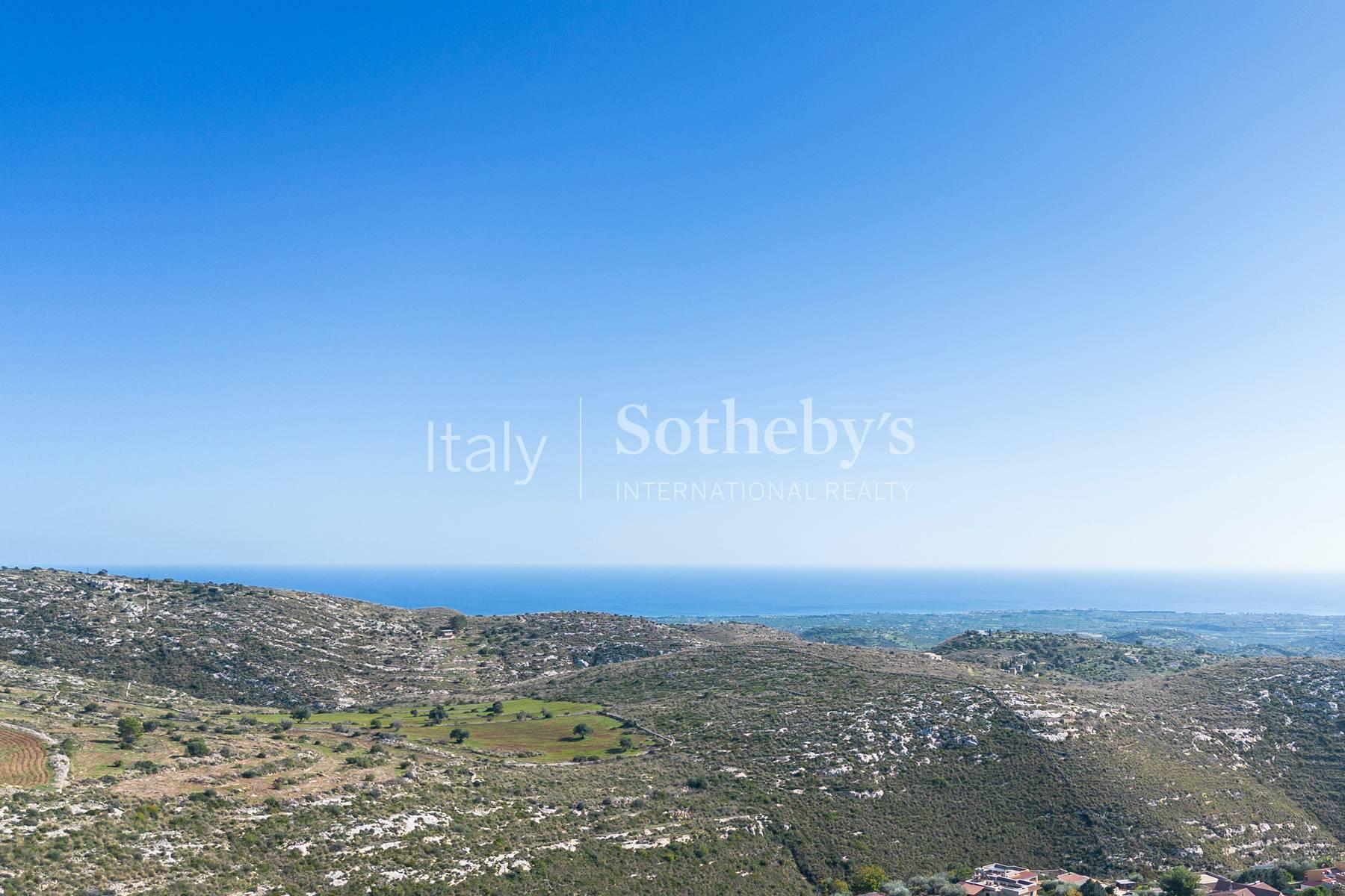 Dimora del XIX secolo affacciata sulla costa del Val di Noto - 8