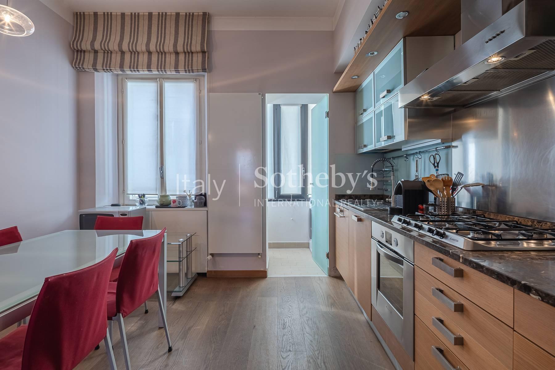 Appartamento su due livelli arredato con terrazzi, in affitto, Milano | Sotheby’s Realty Italy - 10