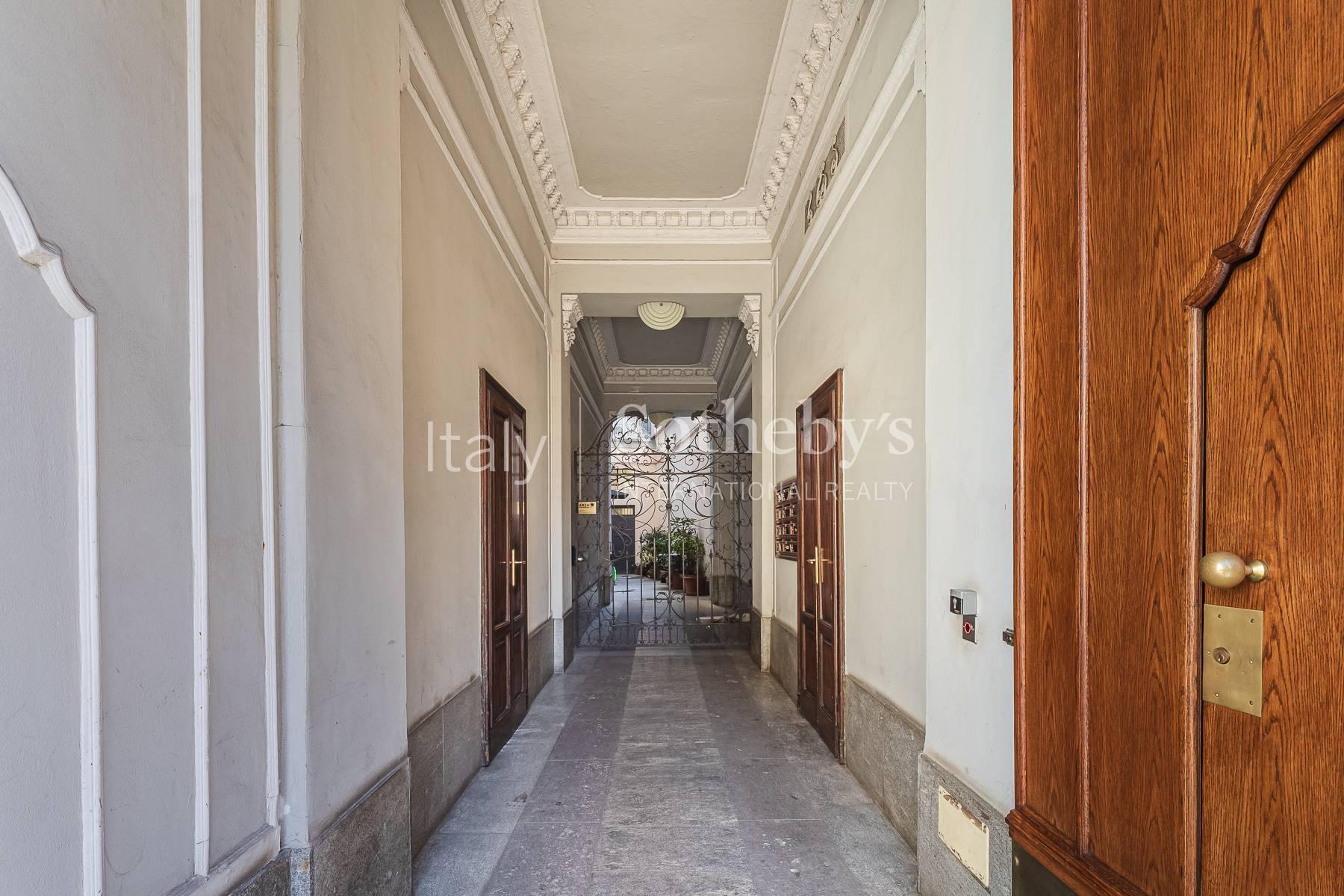 Appartamento su due livelli arredato con terrazzi, in affitto, Milano | Sotheby’s Realty Italy - 25