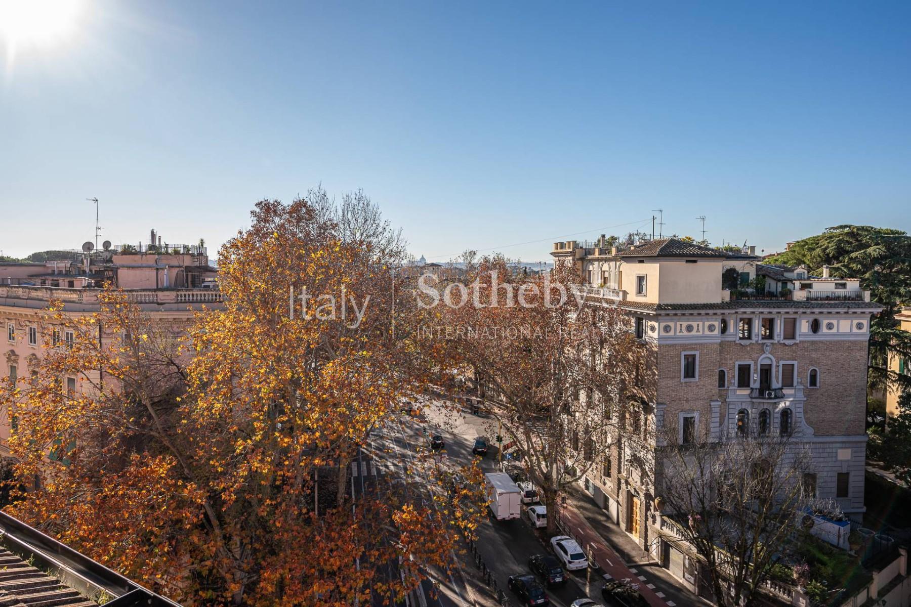 Meraviglioso attico con superattico a Villa Borghese, in vendita, Roma | Sotheby’s Realty Italy - 4