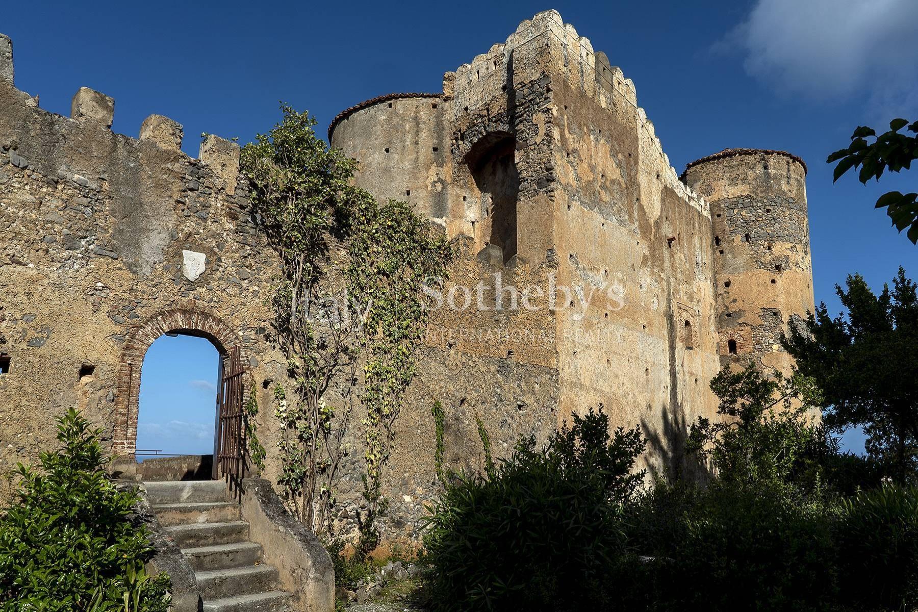 Fortezza normanna sul mare della Calabria, in vendita, Praia a Mare | Sotheby’s Realty Italy - 3