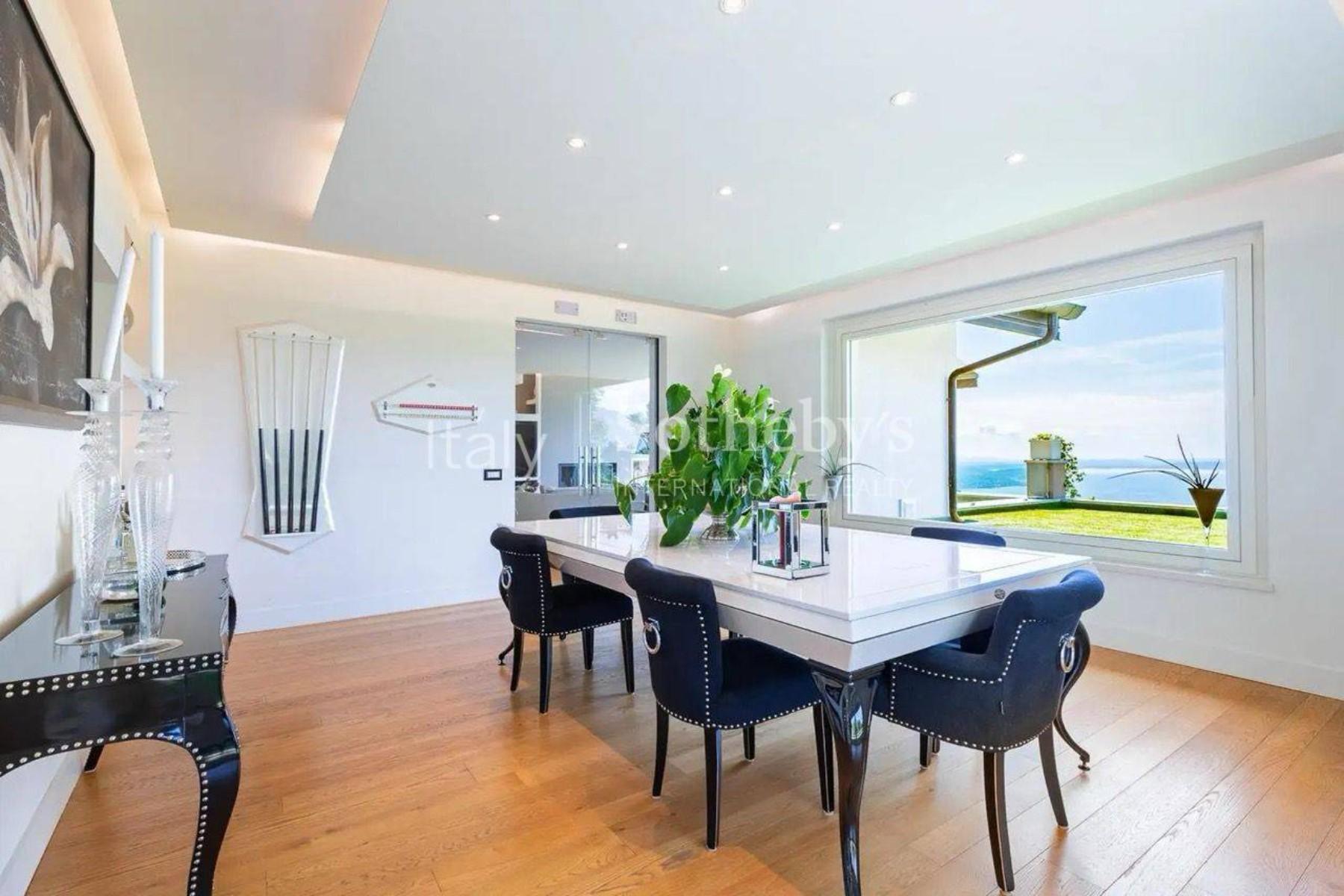 Exclusive modern villa with panoramic lake views and spa - 3